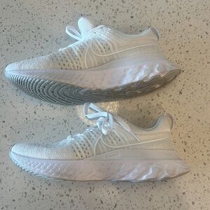 nike react infinity flyknit 8 all white mens 8 womens 9.5